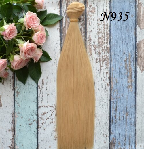 • Волосы для кукол. Длина волос 30 см, ширина трессы 1 метр. Цена указана за 1 метр.