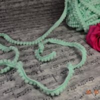 Стрічка з помпонами м'ятна MPM06