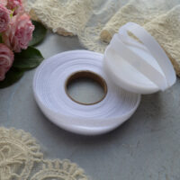 Липучка для лялькового одягу біла 10мм