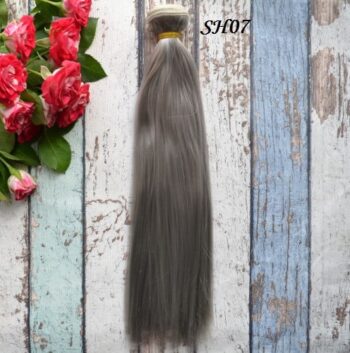 • Волосся для ляльок. Шовк. Довжина волосся 25см. Ширина треси 1м. Ціна вказана за 1 метр.