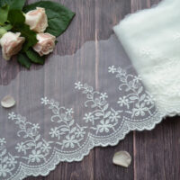 Мереживо на сіточці екрю 14см