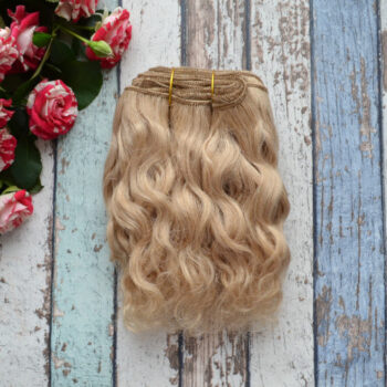 • Русяве волосся Козочка для ляльок. Довжина волосся 15 см, ширина тресу 1 метр. Ціна вказана за 1 метр.