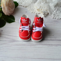Кеди для ляльок на шнурках червоні 5.5*2.5см AK79