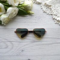 Окуляри для ляльки сердечко зелені 9*3см ALO46