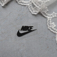 Термонаклейка Nike чорна 3*2см AT053