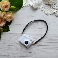 Міні фотоапарат для ляльки з ремінцем білий 4*5см AF14