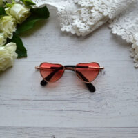 Окуляри для ляльки червоні сердечка з градієнтом 8*2.6см ALO76