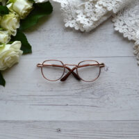 Окуляри для ляльки з золотою оправою 8.2*2.7см ALO82