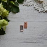 Телефон для ляльки iPhone рожеве золото 18*8мм AL72