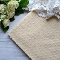 Батист з набивним горошком блідо-жовтий Відріз 35*50см TKB009