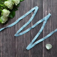 Мереживо на гумці для шиття блакитне 10мм M302