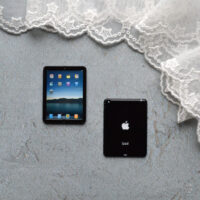 Планшет Apple iPad для ляльки чорний 38*28мм AG010