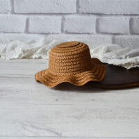 Солом’яний капелюшок для ляльки темна хвиля ⌀ 7см  AH030