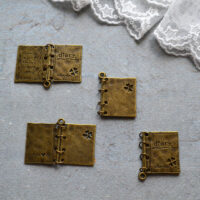 Підвіска Щоденник 25*20мм бронза 1шт PD131