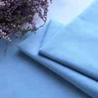 Вельвет для одягу ляльки 1.5мм блакитний 24*45см FV18