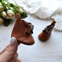 Чобітки для ляльки світло-коричневі 5*3см AK55