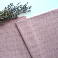 Японська фактурна бавовна хрестики на рожевому фоні Відріз 24*35см TKY092