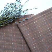 Японська фактурна бавовна клітинка з квадратиками блідо-коричнева Відріз 24*35см TKY155