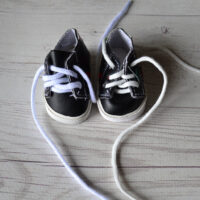 Кеди на шнурках чорні 5*2.7см