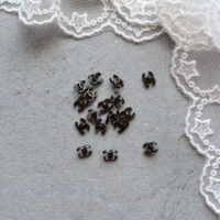 Міні ґудзики Chanel на ніжці чорне срібло 7*5мм