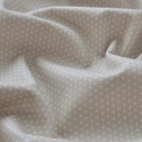 Бавовна зірочки на світло-сірому 37*50см TKK109